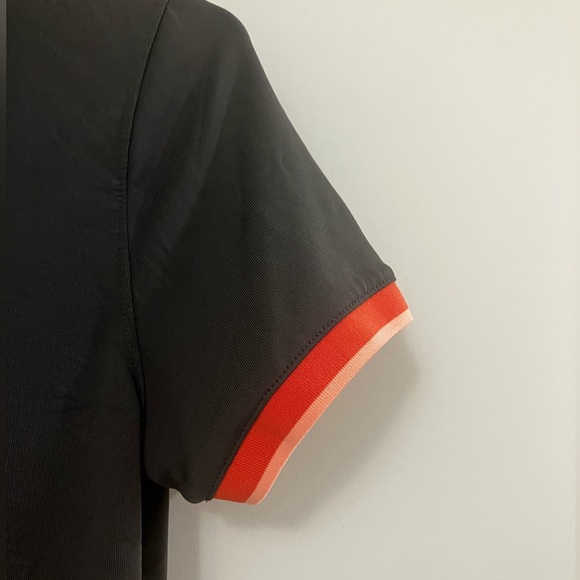 Under Armour Women’s Fitted Golf T Shirt Size XS - Picture 2 of 7